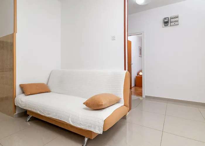 With Parking Space Rabac, Labin - 7622 Lejlighed