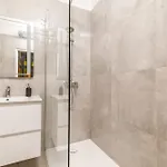 With Parking Space - Labin - 7622 Appartement *