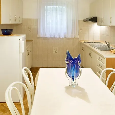 Apartamento With A Parking Space Rabac, Labin - 7622 *