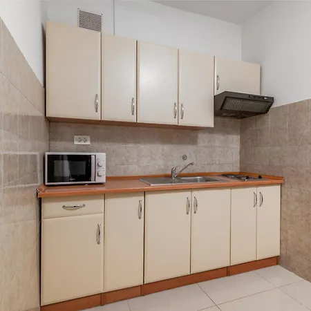 With Parking Space - Labin - 7622 Appartement Rabac