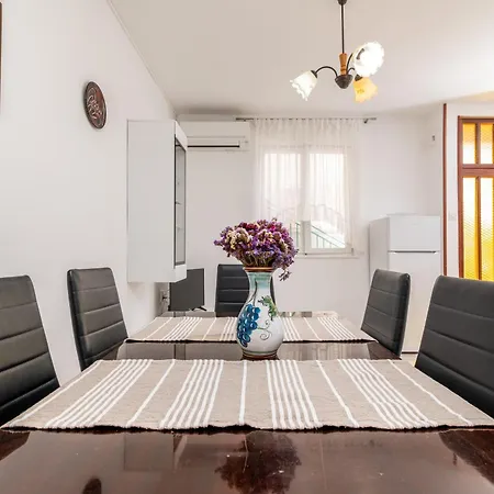 With A Parking Space Rabac, Labin - 7622 Apartamento *