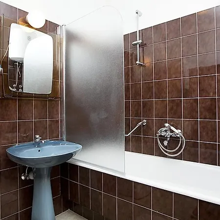 Апартаменты With Parking Space Rabac, Labin - 7622 Рабац