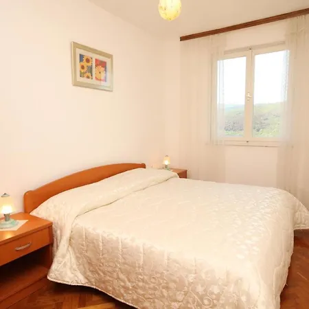 With Parking Space Rabac, Labin - 7622 Апартаменты *